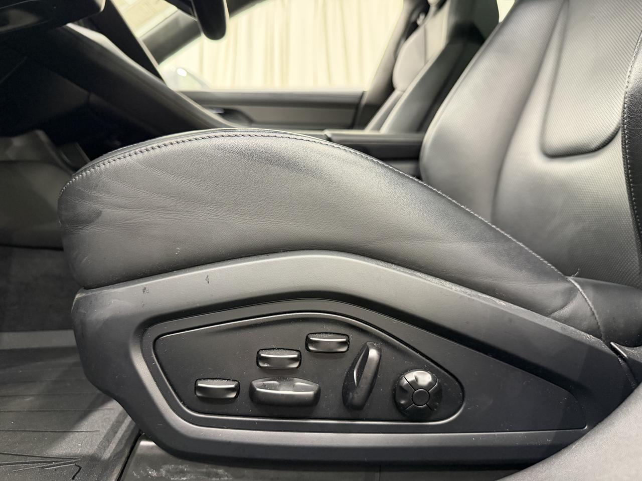 2021 Porsche Taycan Turbo S Newark DE