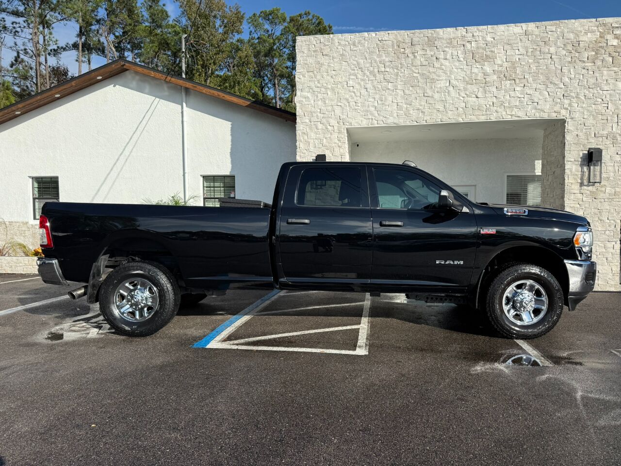 2021 RAM 2500 Tradesman 4x4 Crew Cab 8&apos; Box Jacksonville FL