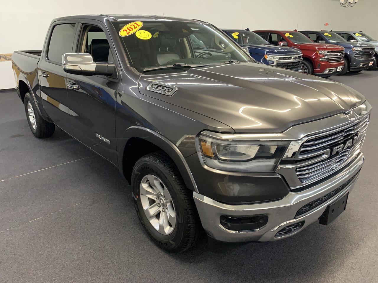 2021 Ram 1500 4WD Laramie Crew Cab 5&apos;7&quot; Box Benwood WV