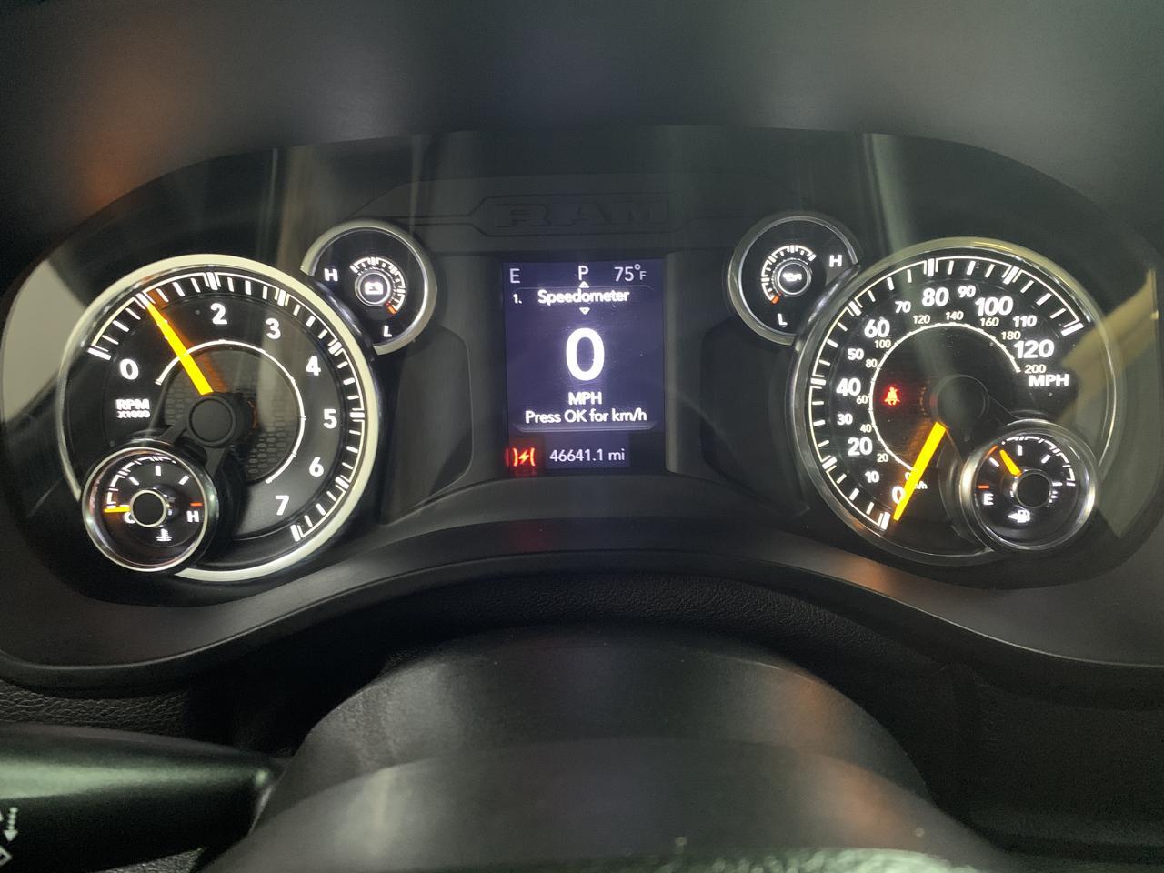 2021 Ram 1500 4WD Lone Star Quad Cab 6&apos;4&quot; Box Benwood WV