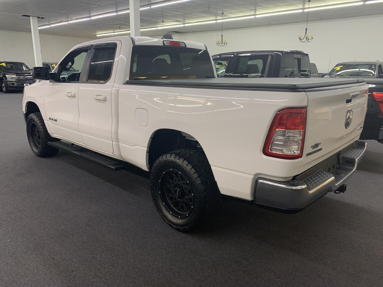2021 Ram 1500 4WD Lone Star Quad Cab 6&apos;4&quot; Box Benwood WV