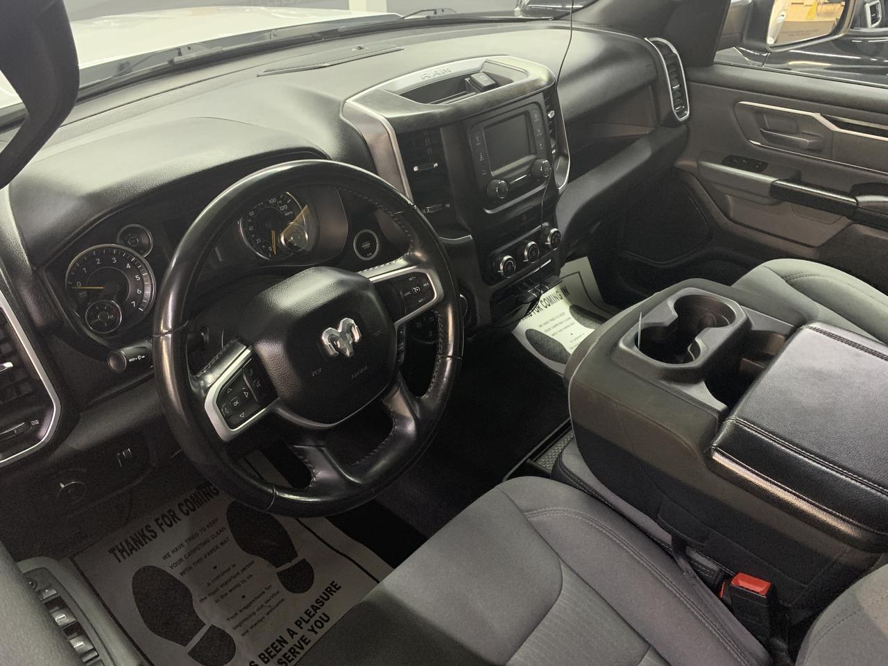 2021 Ram 1500 4WD Lone Star Quad Cab 6&apos;4&quot; Box Benwood WV