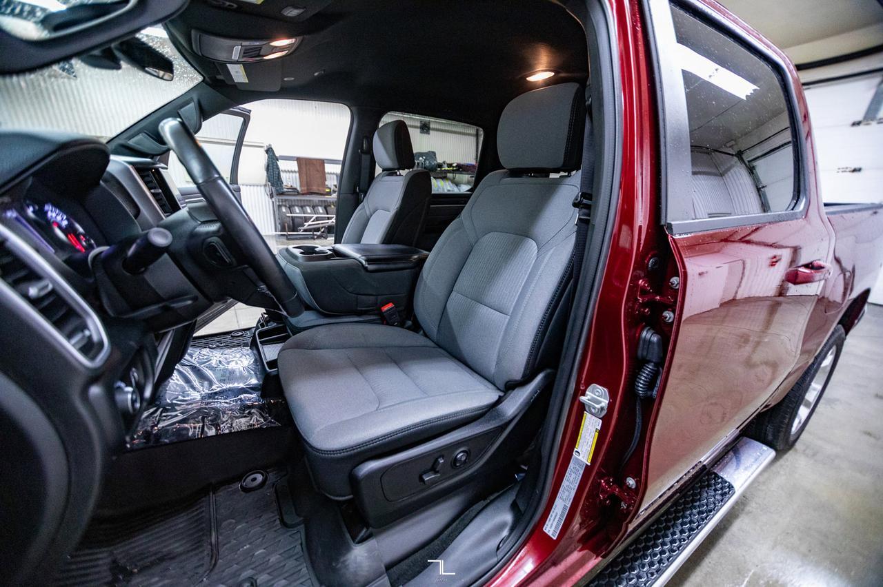 2021 Ram 1500 4x4 Crew Cab Big Horn BCam Red Deer AB