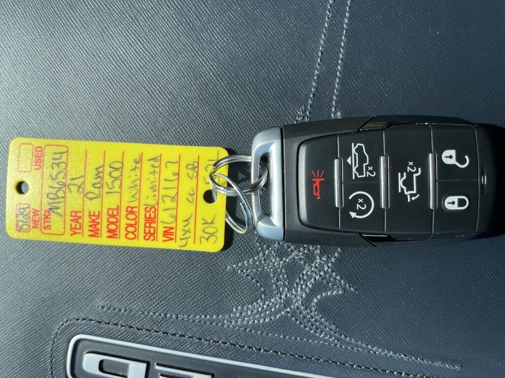 2021 Ram 1500 4x4 Crew Cab Limited Minocqua WI