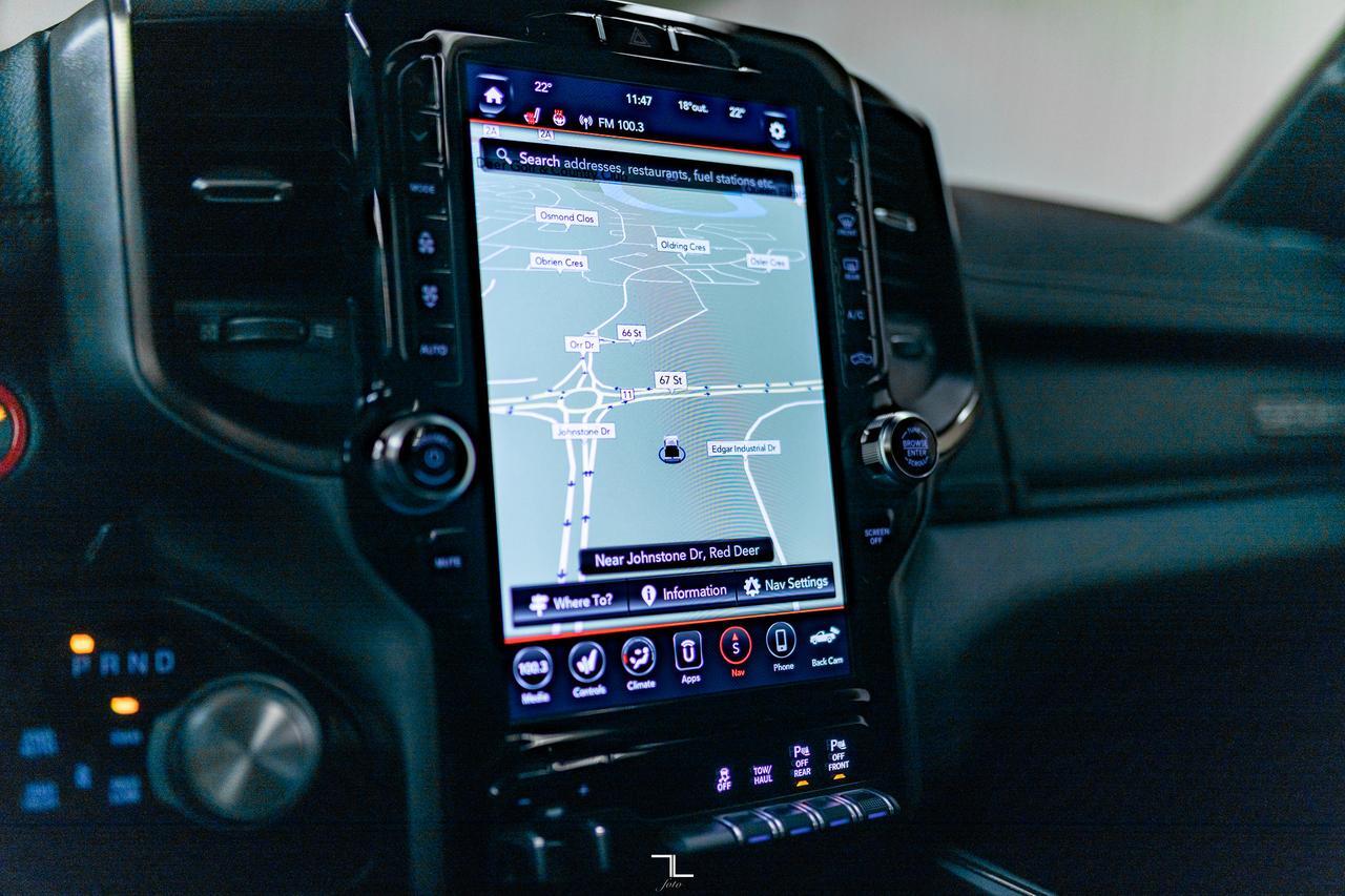 2021 Ram 1500 4x4 Crew Cab Sport Leather Nav BCam Level Kit Red Deer AB