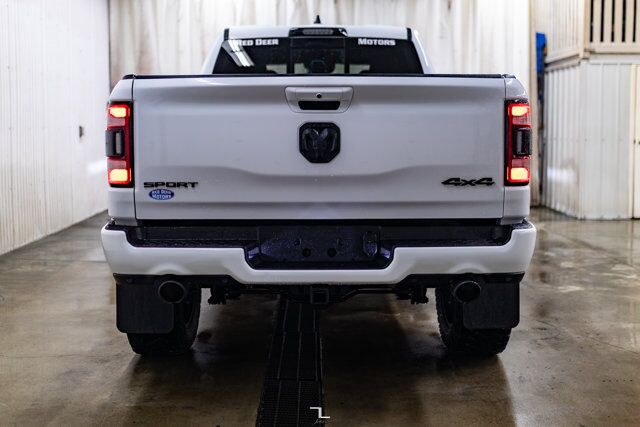 2021 Ram 1500 4x4 Crew Cab Sport Leather Roof Nav 4" Lift Kit Red Deer AB