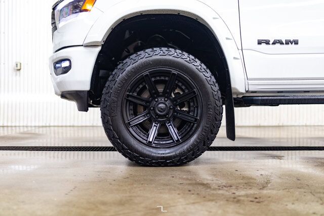 2021 Ram 1500 4x4 Crew Cab Sport Leather Roof Nav 4" Lift Kit Red Deer AB