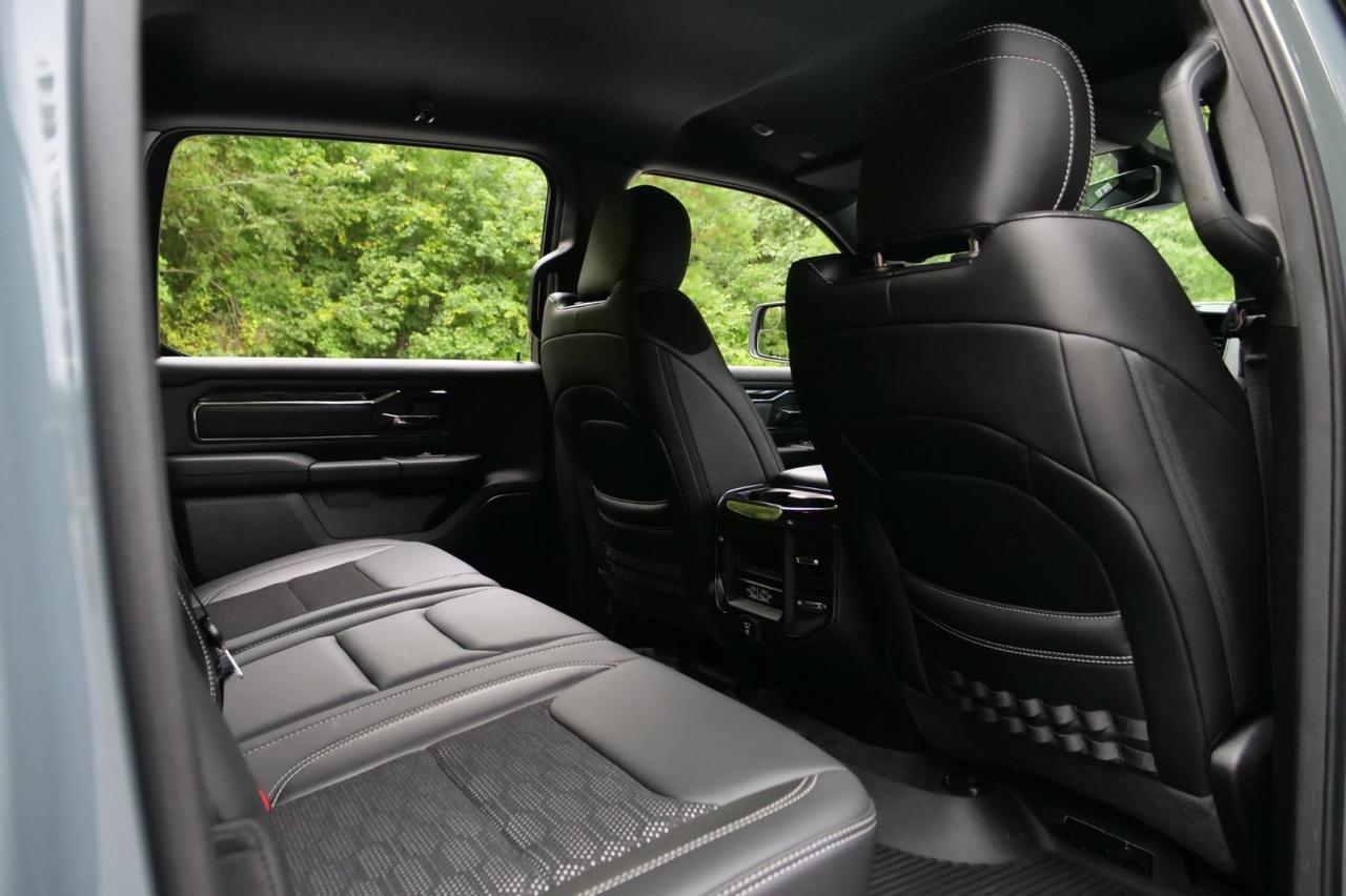 2021 Ram 1500 Big Horn 4X4 / Built-To-Serve Edition / Level 2 Equipment! Lincolnton NC