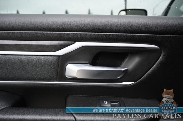 2021 Ram 1500 Big Horn / 4X4 / Crew Cab / 5.7L V8 HEMI / Level 2 Group / Sport Appearance Pkg / AutoStart / Heated Cloth Seats & Steering Wheel / Lane Departure / Apple CarPlay & Android Auto / Tonneau Cover / Tow Pkg / 1-Owner Anchorage AK