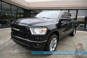 2021 Ram 1500 Big Horn / 4X4 / Crew Cab / 5.7L V8 HEMI / Level 2 Group / Sport Appearance Pkg / AutoStart / Heated Cloth Seats & Steering Wheel / Lane Departure / Apple CarPlay & Android Auto / Tonneau Cover / Tow Pkg / 1-Owner