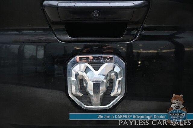 2021 Ram 1500 Big Horn / 4X4 / Crew Cab / 5.7L V8 HEMI / Sport Appearance Pkg / Heated Cloth Seats & Steering Wheel / Auto Start / Lane Departure & Collision Alert / Apple CarPlay & Android Auto / Tonneau Cover / Tow Pkg / 1-Owner Anchorage AK