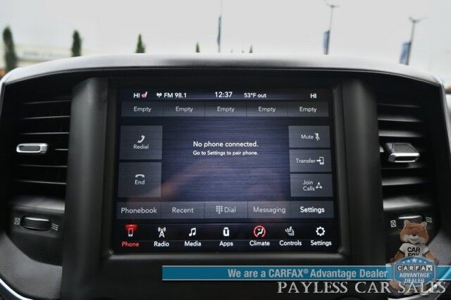 2021 Ram 1500 Big Horn / 4X4 / Crew Cab / 5.7L V8 HEMI / Sport Appearance Pkg / Heated Cloth Seats & Steering Wheel / Auto Start / Lane Departure & Collision Alert / Apple CarPlay & Android Auto / Tonneau Cover / Tow Pkg / 1-Owner Anchorage AK