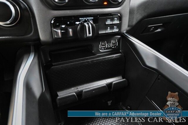 2021 Ram 1500 Big Horn / 4X4 / Crew Cab / 5.7L V8 HEMI / Sport Appearance Pkg / Heated Cloth Seats & Steering Wheel / Auto Start / Lane Departure & Collision Alert / Apple CarPlay & Android Auto / Tonneau Cover / Tow Pkg / 1-Owner Anchorage AK