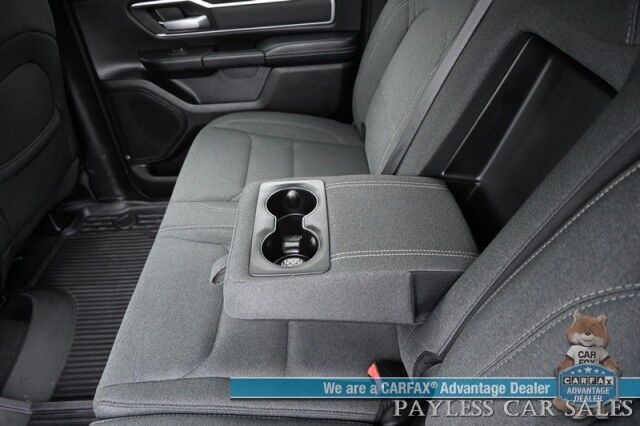 2021 Ram 1500 Big Horn / 4X4 / Crew Cab / 5.7L V8 HEMI / Sport Appearance Pkg / Heated Cloth Seats & Steering Wheel / Auto Start / Lane Departure & Collision Alert / Apple CarPlay & Android Auto / Tonneau Cover / Tow Pkg / 1-Owner Anchorage AK