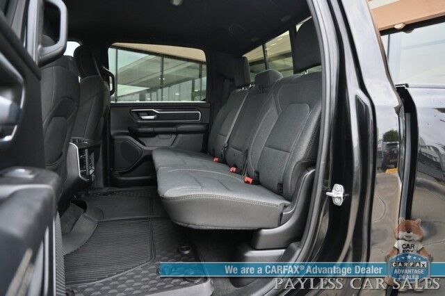 2021 Ram 1500 Big Horn / 4X4 / Crew Cab / 5.7L V8 HEMI / Sport Appearance Pkg / Heated Cloth Seats & Steering Wheel / Auto Start / Lane Departure & Collision Alert / Apple CarPlay & Android Auto / Tonneau Cover / Tow Pkg / 1-Owner Anchorage AK
