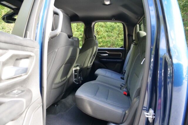 2021 Ram 1500 Big Horn 4X4 / Level 2 Equipment / 5.7L V8! High Point NC