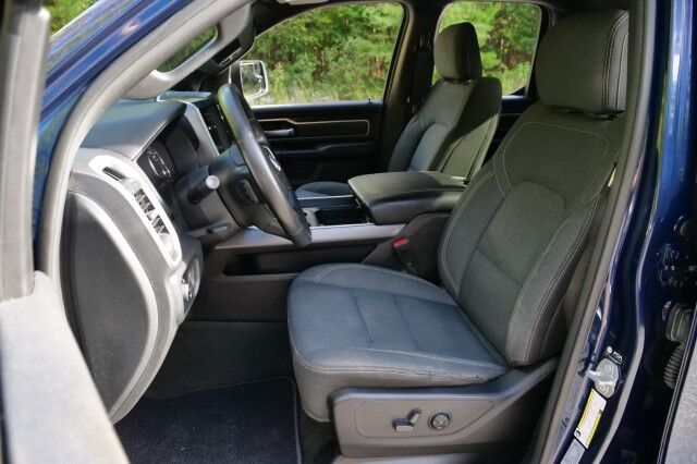 2021 Ram 1500 Big Horn 4X4 / Level 2 Equipment / 5.7L V8! High Point NC