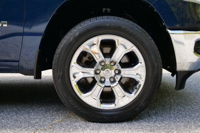2021 Ram 1500 Big Horn 4X4 / Level 2 Equipment / 5.7L V8! High Point NC