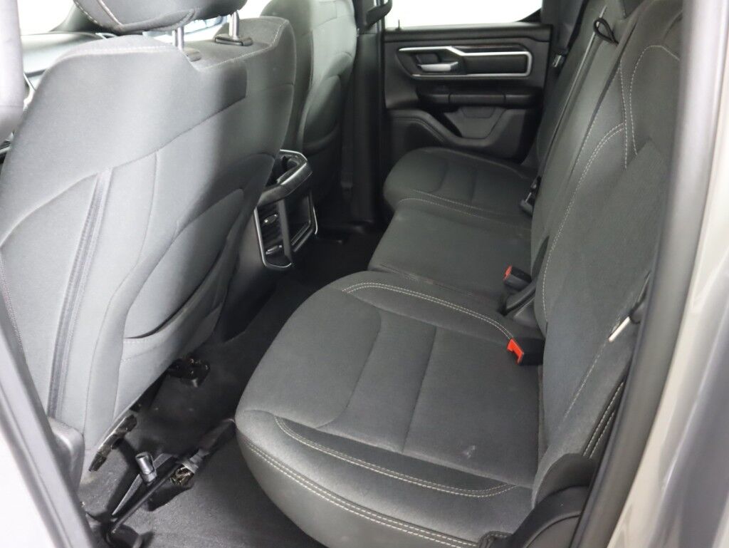 2021 Ram 1500 Big Horn 4x4 Quad Cab Hemi w/Bucket Seats Maumee OH