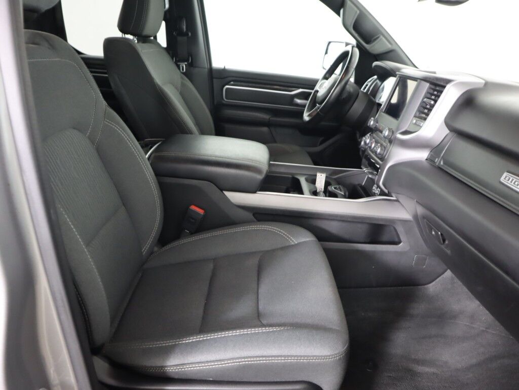 2021 Ram 1500 Big Horn 4x4 Quad Cab Hemi w/Bucket Seats Maumee OH