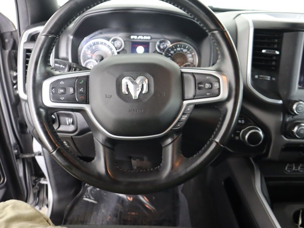 2021 Ram 1500 Big Horn 4x4 Quad Cab Hemi w/Bucket Seats Maumee OH