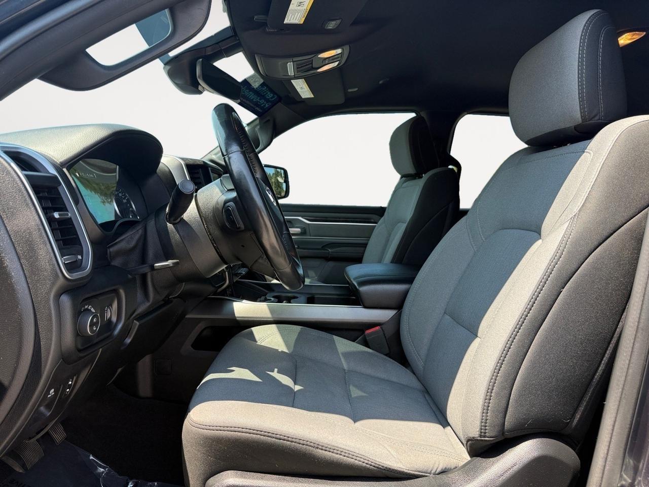 2021 Ram 1500 Big Horn, APPLE CARPLAY/ANDROID AUTO, HEATED SEATS, HEATED STEERING WHEEL, BACKUP CAMERA, UNIVERSAL GARAGE DOOR OPENER, TOW PACKAGE, TOW HOOKS, POWER FOLDING MIRRORS, POWER SLIDING REAR WINDOW, TRUCKS THIS CLEAN DON'T LAST LONG!