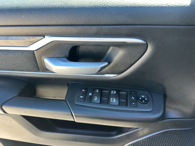 2021 Ram 1500 Big Horn Crew Cab 4x2 5&apos;7 Box Houston TX