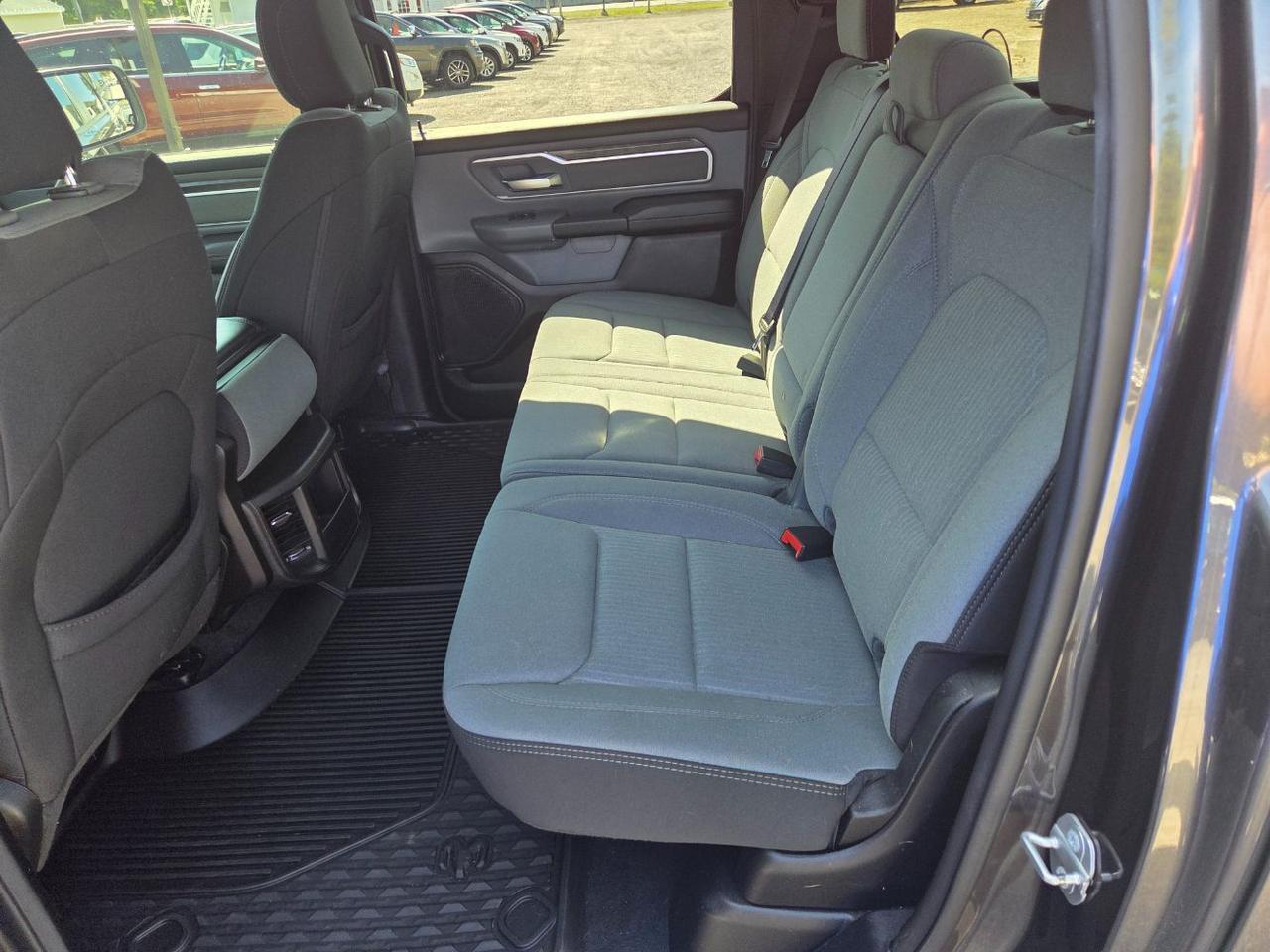 2021 Ram 1500 Big Horn Crew Cab 4x4 5&apos;7 Box Charlton MA