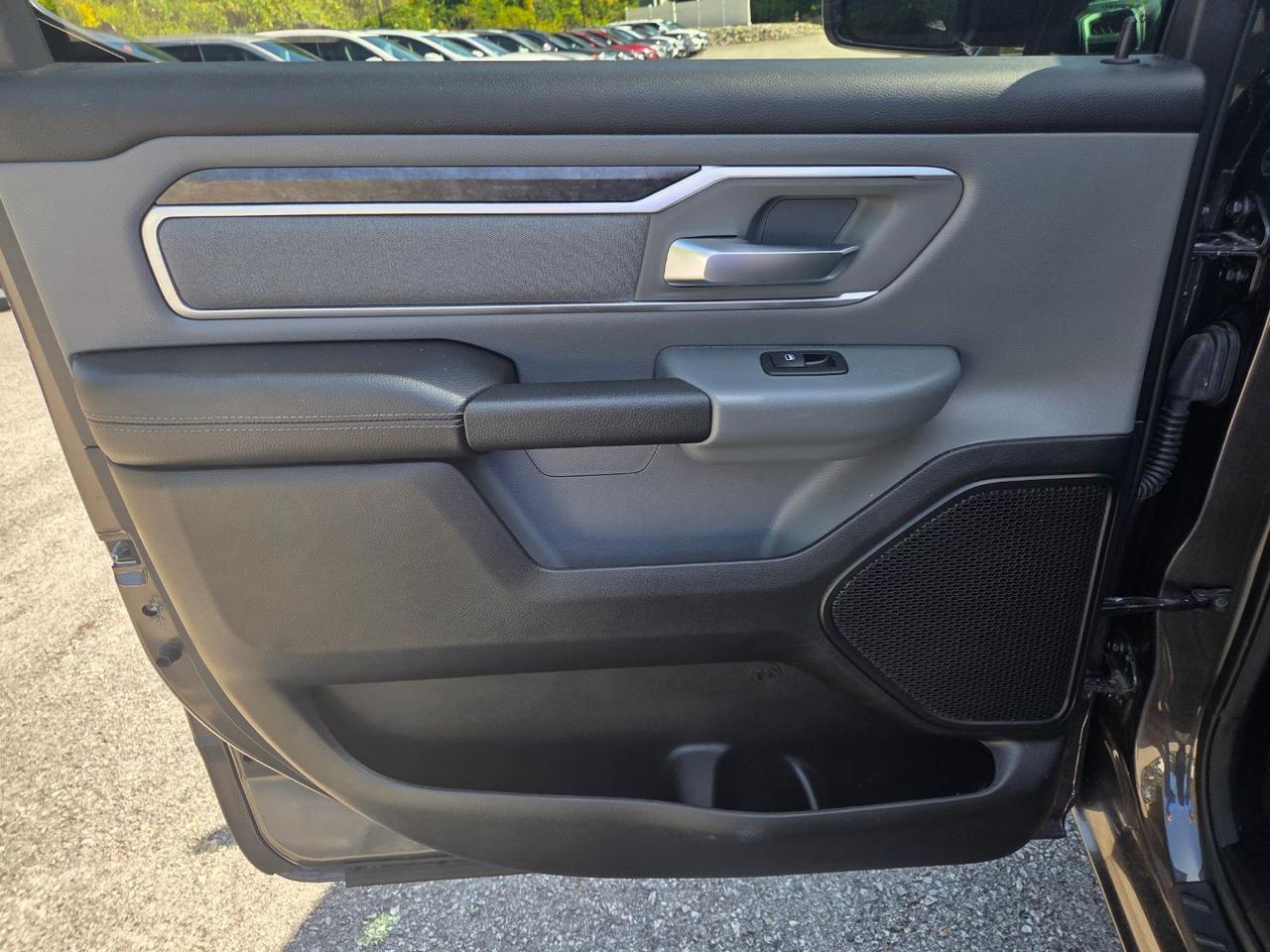 2021 Ram 1500 Big Horn Crew Cab 4x4 5&apos;7 Box Charlton MA
