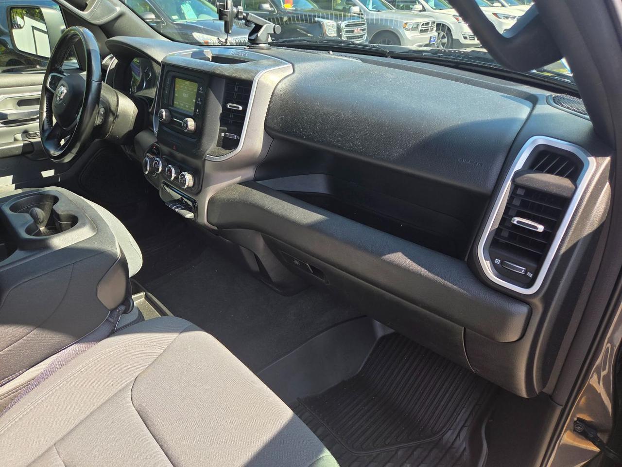 2021 Ram 1500 Big Horn Crew Cab 4x4 5&apos;7 Box Charlton MA