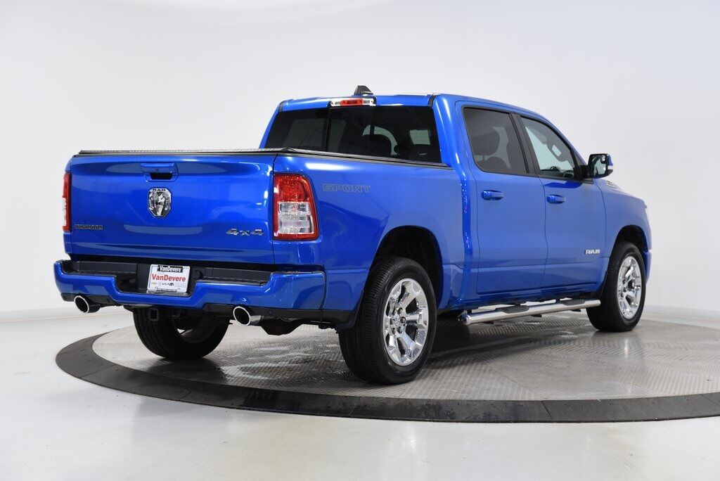 2021 Ram 1500 Big Horn/Lone Star Akron
