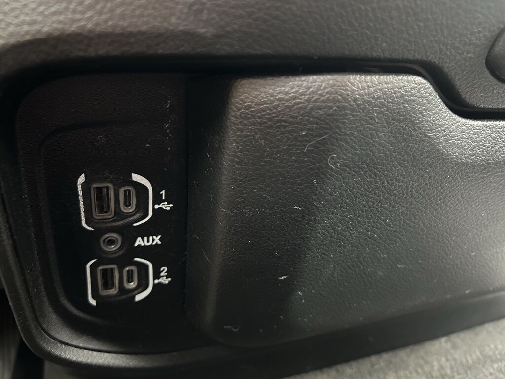 2021 Ram 1500 Big Horn/Lone Star Crestwood KY