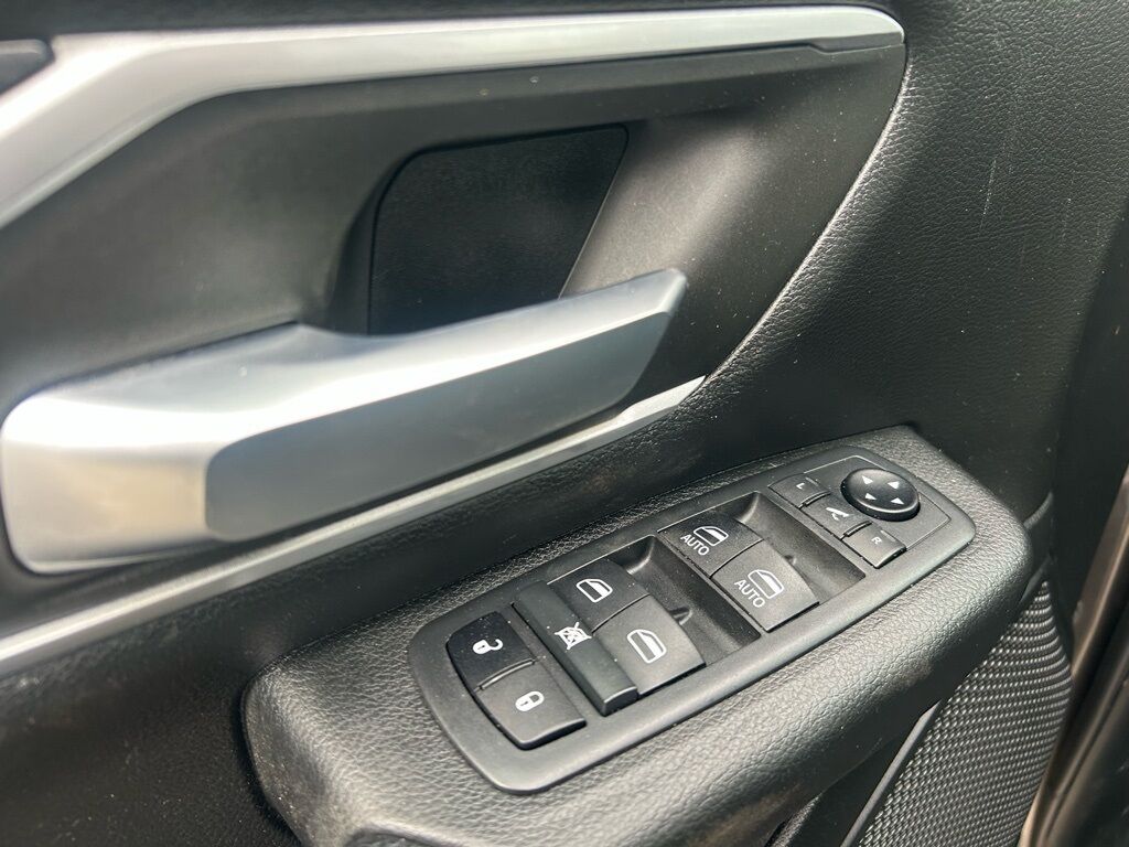 2021 Ram 1500 Big Horn/Lone Star Crestwood KY