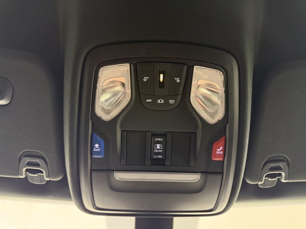 2021 Ram 1500 Big Horn Sport 4x4 Crew Cab 5.7L Hemi Maumee OH