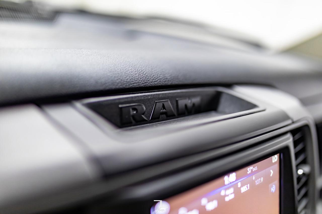 2021 Ram 1500 Classic 4x4 Crew Cab Express BCam Red Deer AB