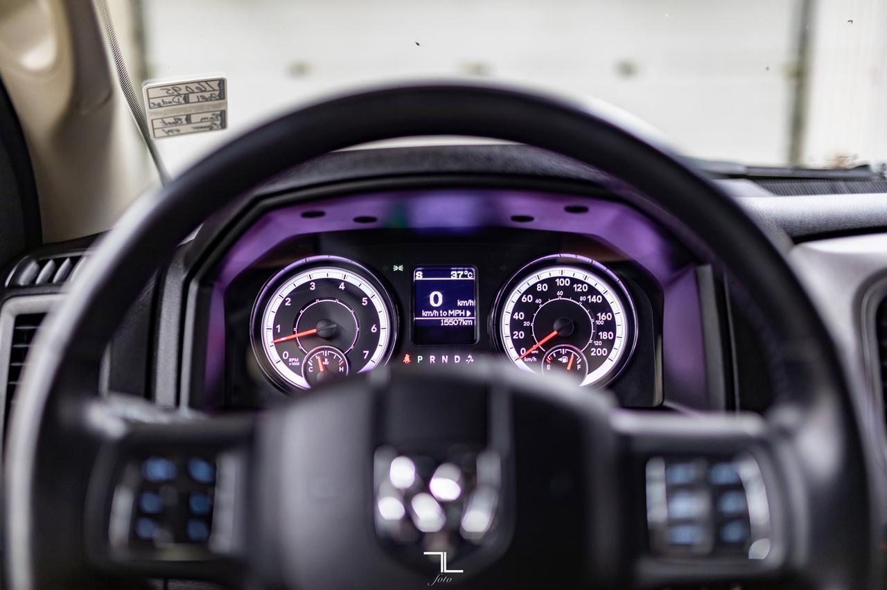 2021 Ram 1500 Classic 4x4 Crew Cab Express BCam Red Deer AB