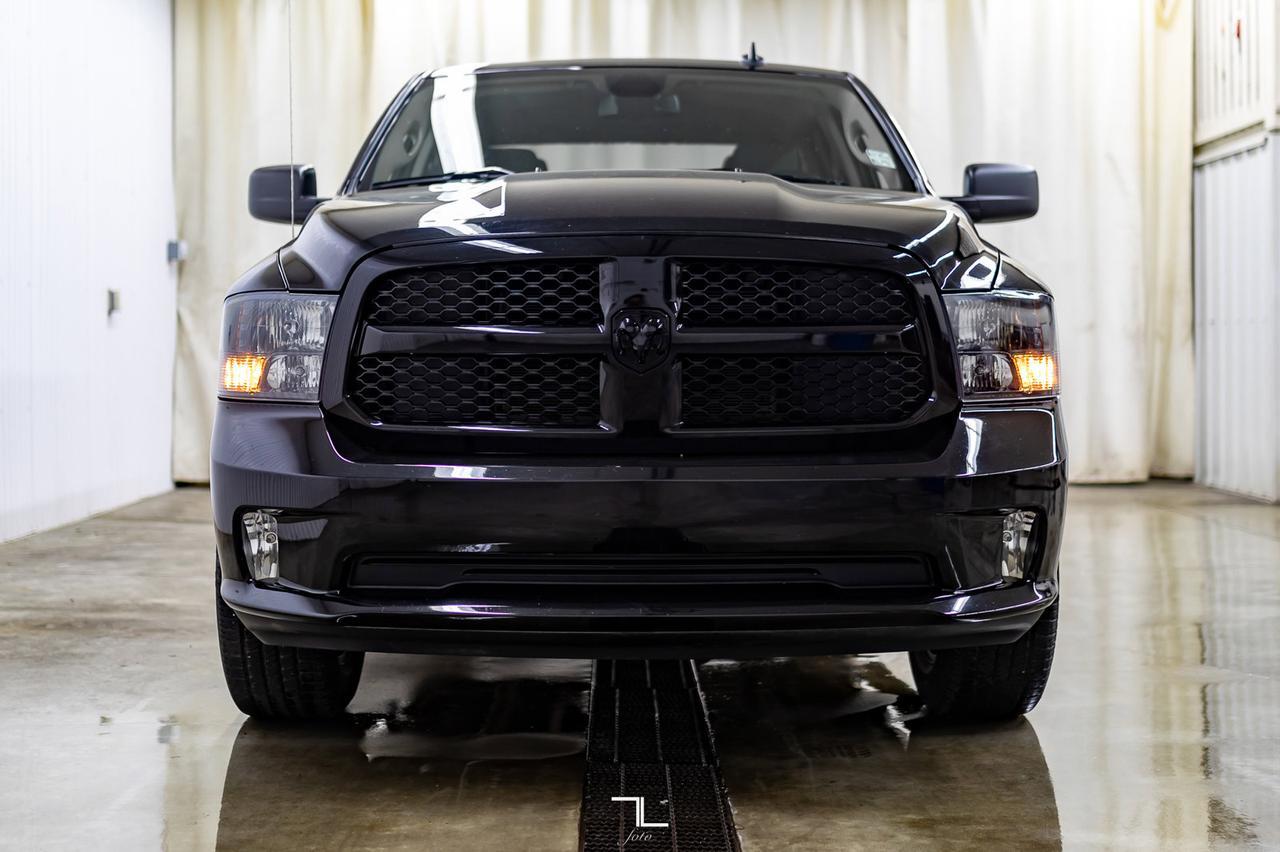 2021 Ram 1500 Classic 4x4 Crew Cab Express BCam Red Deer AB