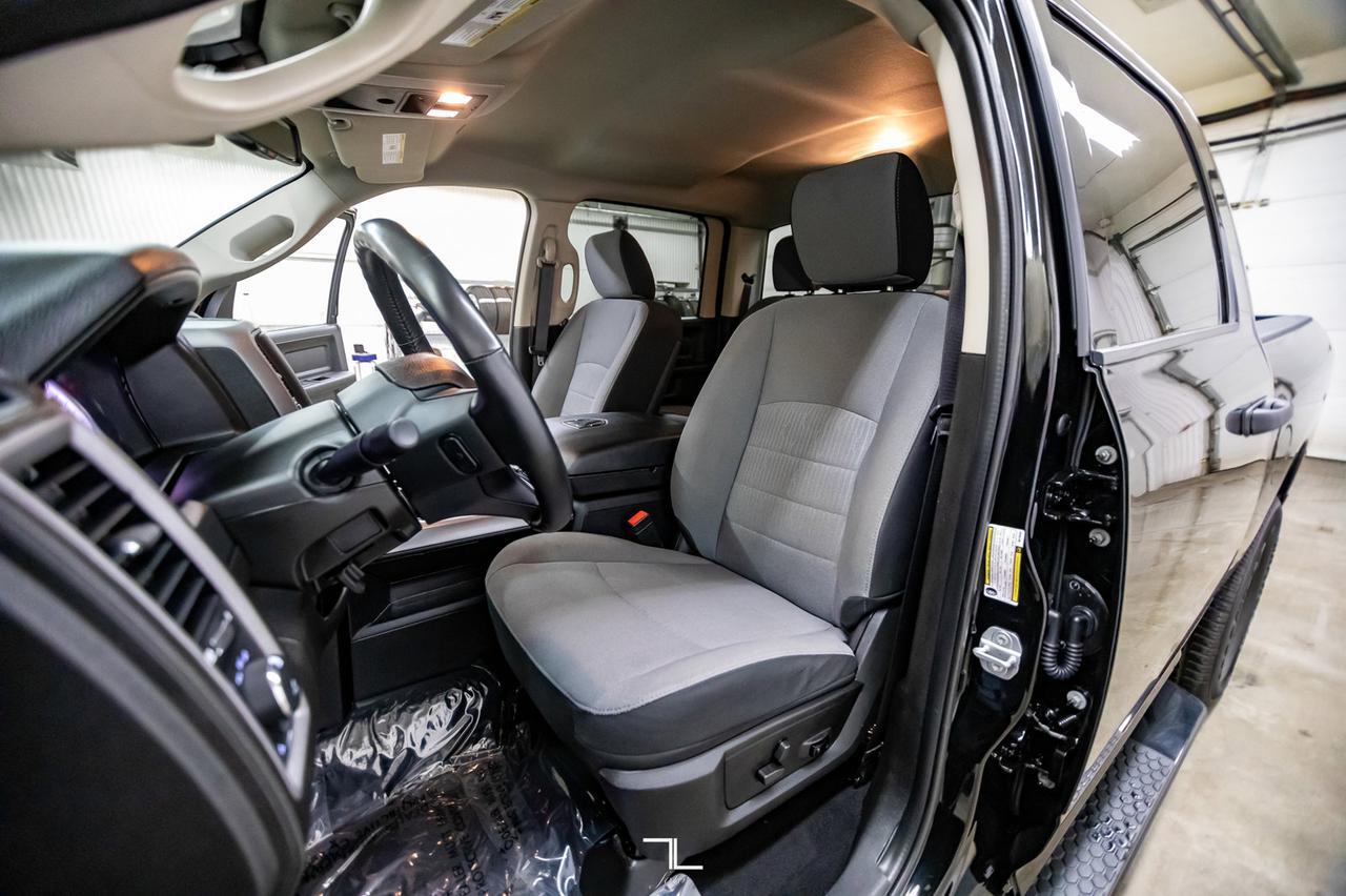 2021 Ram 1500 Classic 4x4 Crew Cab Express BCam Red Deer AB