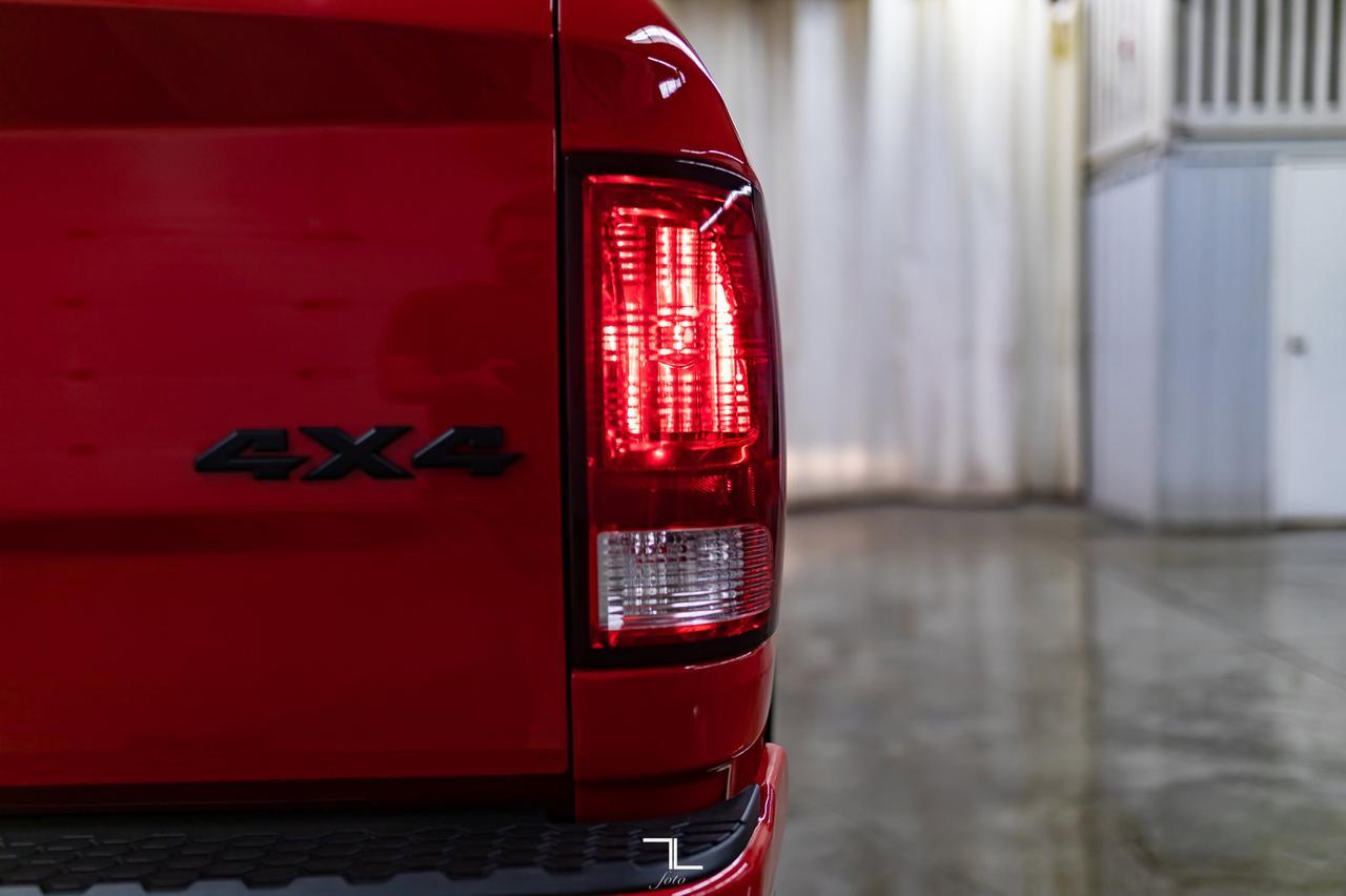 2021 Ram 1500 Classic 4x4 Crew Cab Express BCam Red Deer AB