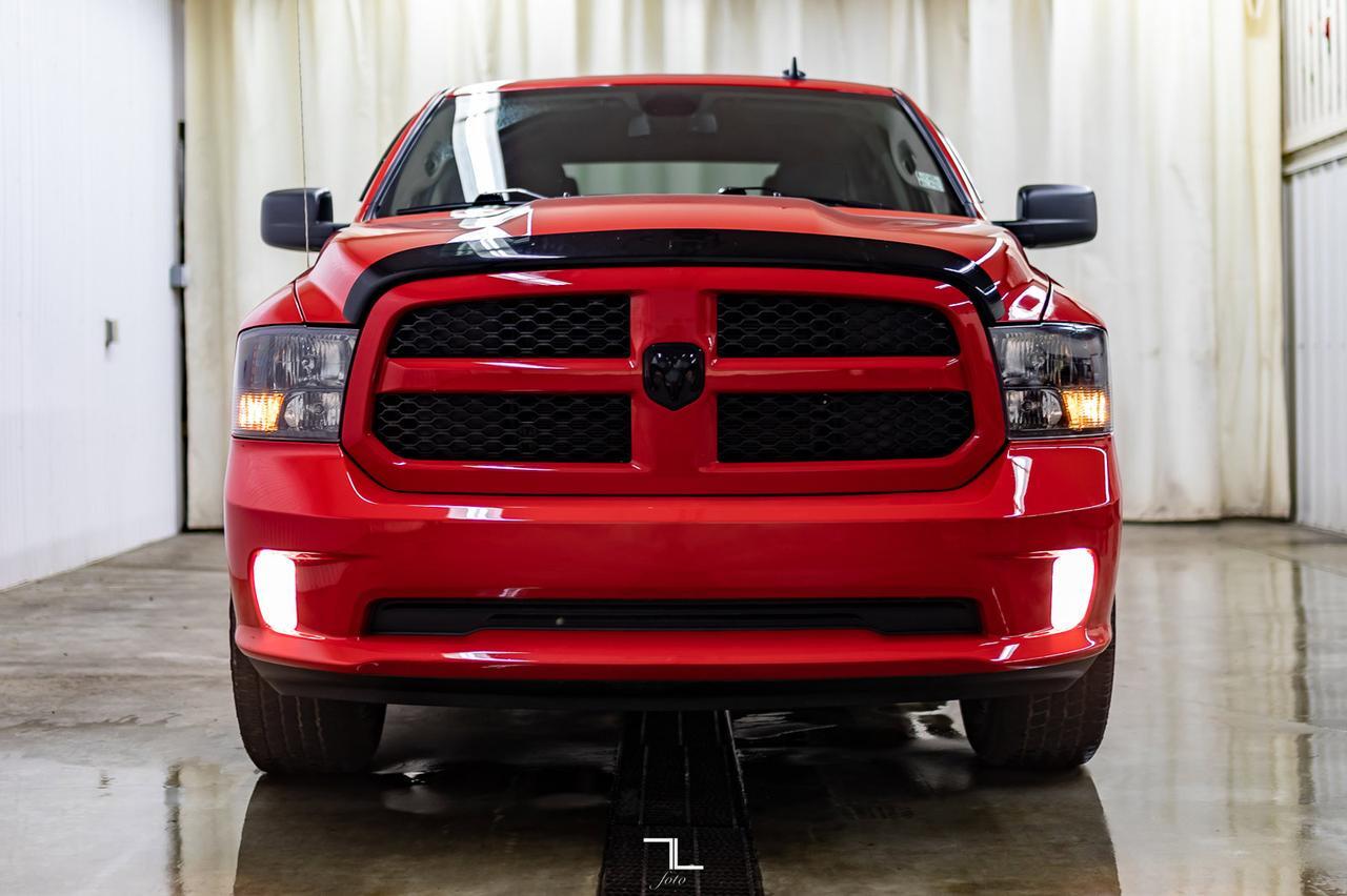 2021 Ram 1500 Classic 4x4 Crew Cab Express BCam Red Deer AB