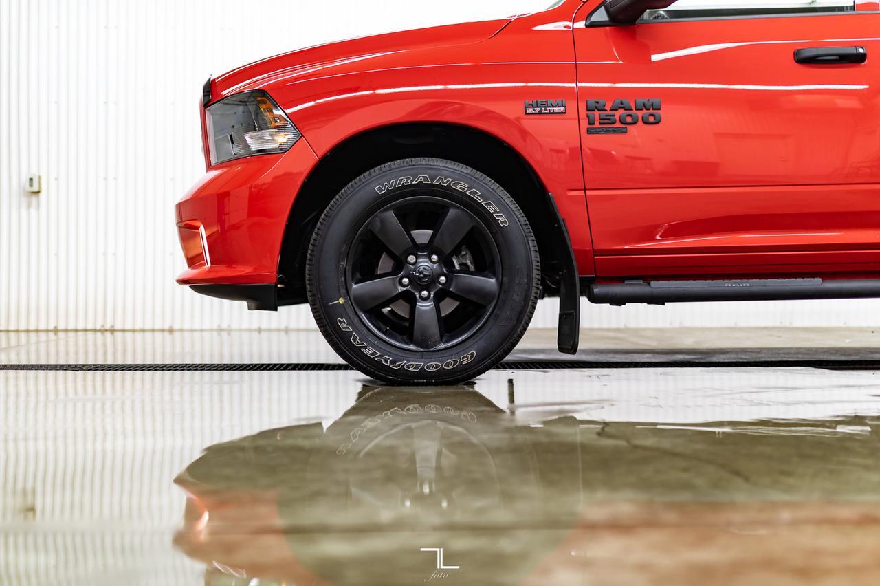 2021 Ram 1500 Classic 4x4 Crew Cab Express BCam Red Deer AB