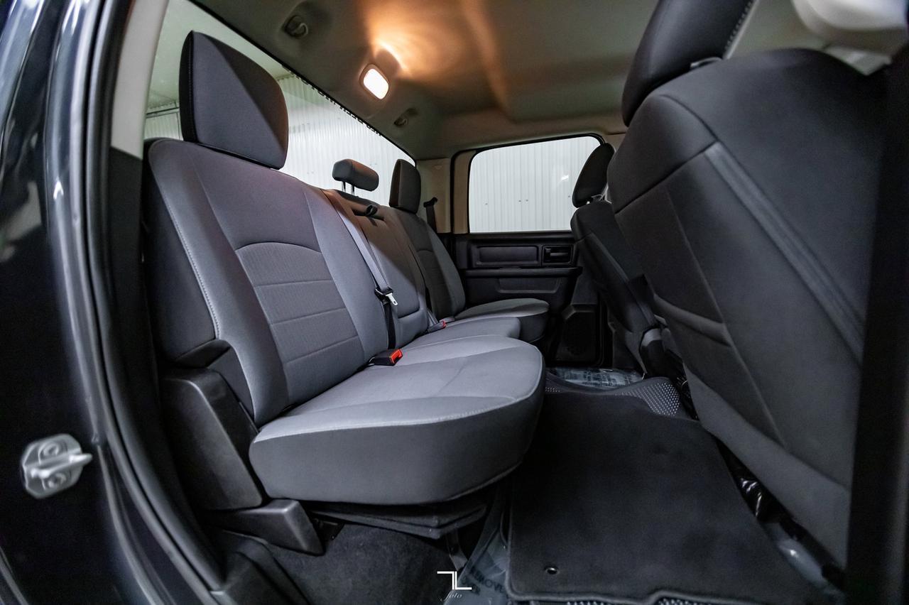 2021 Ram 1500 Classic 4x4 Crew Cab Express BCam Red Deer AB