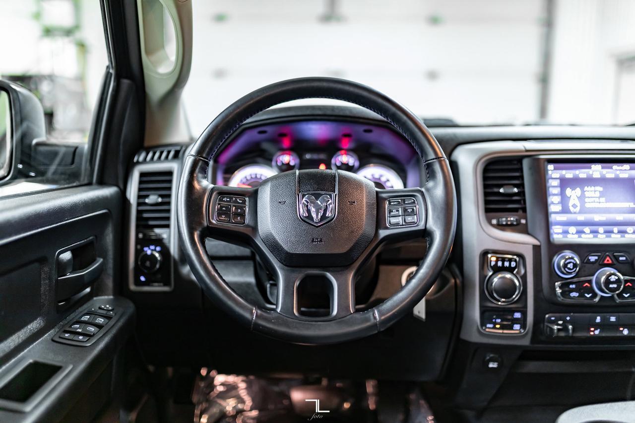 2021 Ram 1500 Classic 4x4 Crew Cab Express BCam Red Deer AB