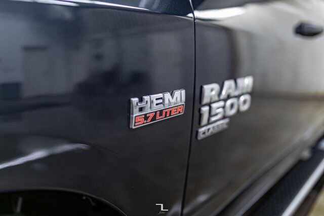 2021 Ram 1500 Classic 4x4 Crew Cab Express BCam Red Deer AB