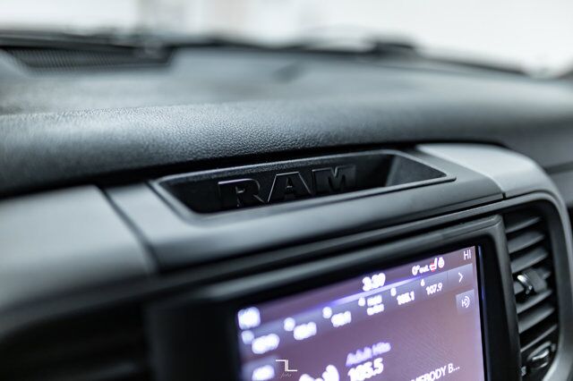 2021 Ram 1500 Classic 4x4 Crew Cab Express BCam Red Deer AB