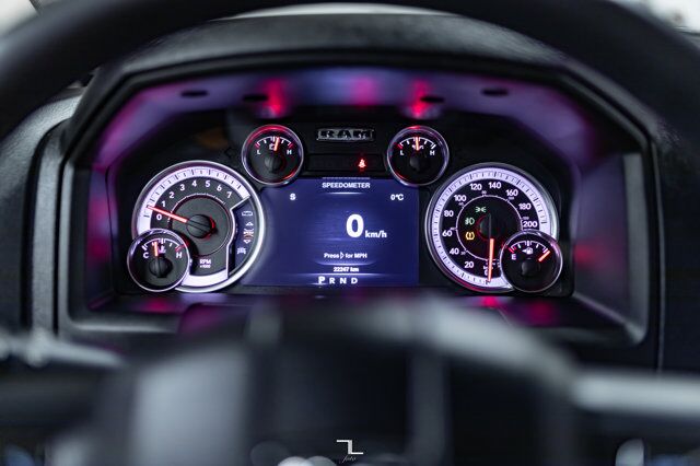 2021 Ram 1500 Classic 4x4 Crew Cab Express BCam Red Deer AB