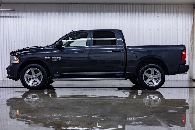 2021 Ram 1500 Classic 4x4 Crew Cab Express BCam Red Deer AB