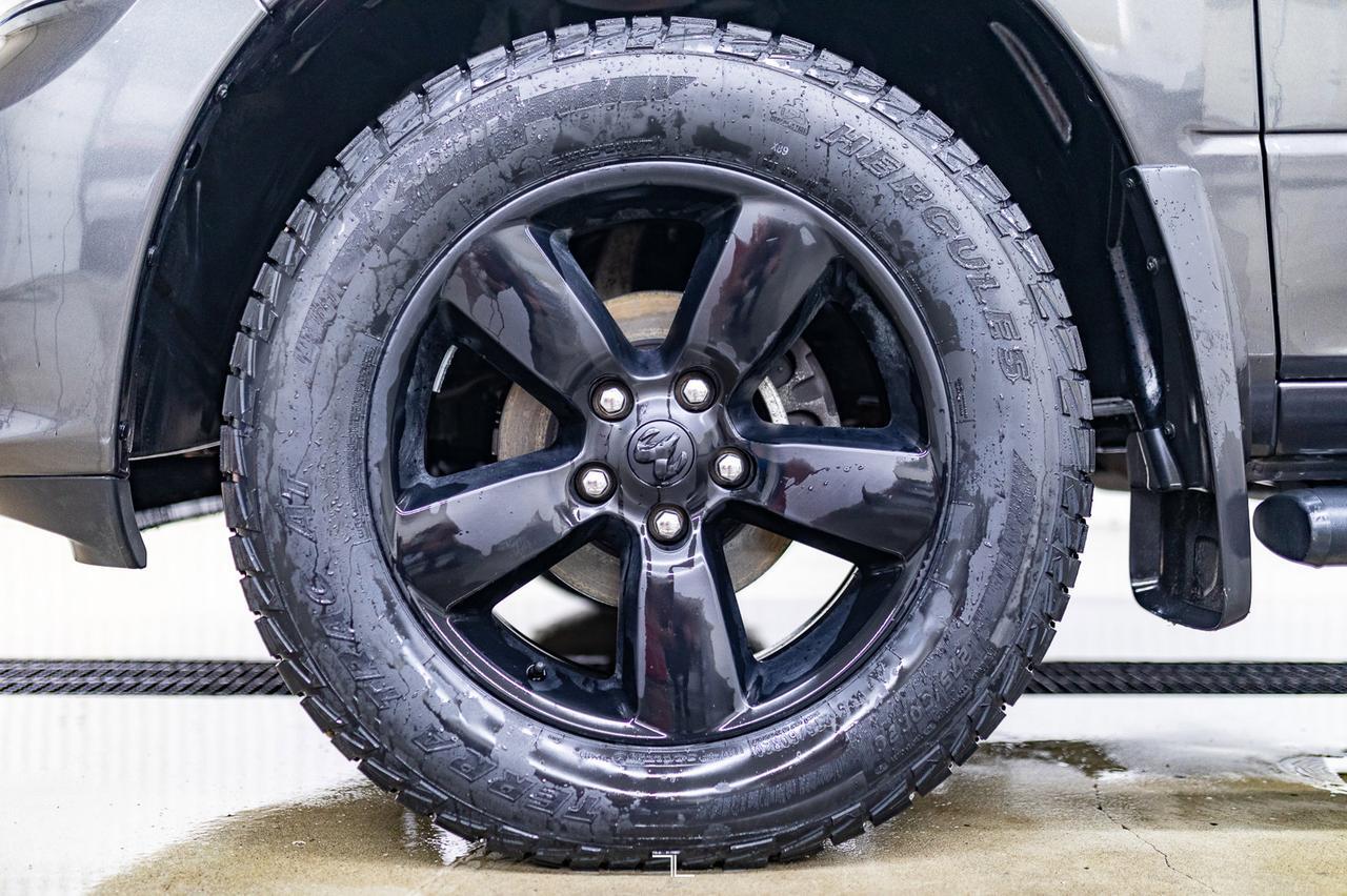 2021 Ram 1500 Classic 4x4 Crew Cab Express BCam Red Deer AB