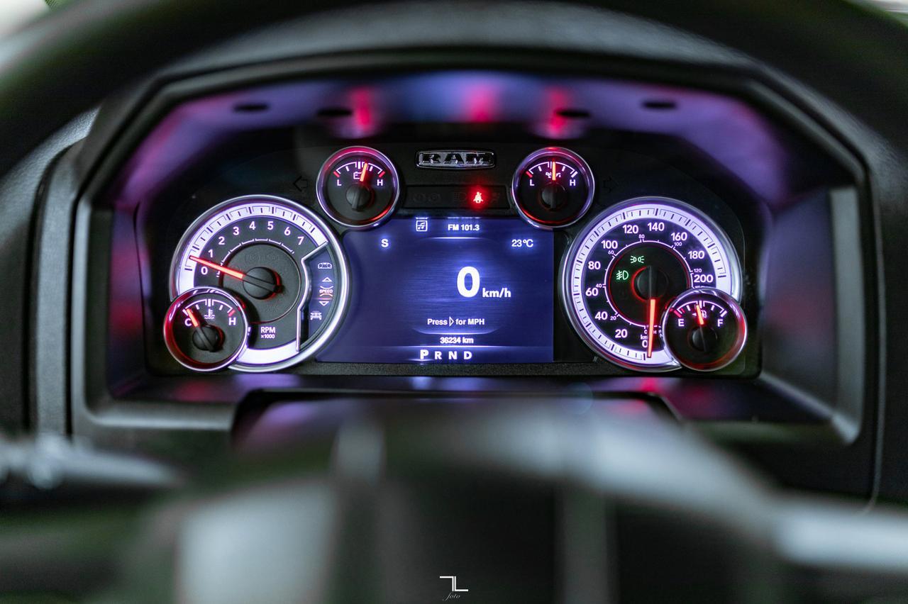 2021 Ram 1500 Classic 4x4 Crew Cab Express BCam Red Deer AB