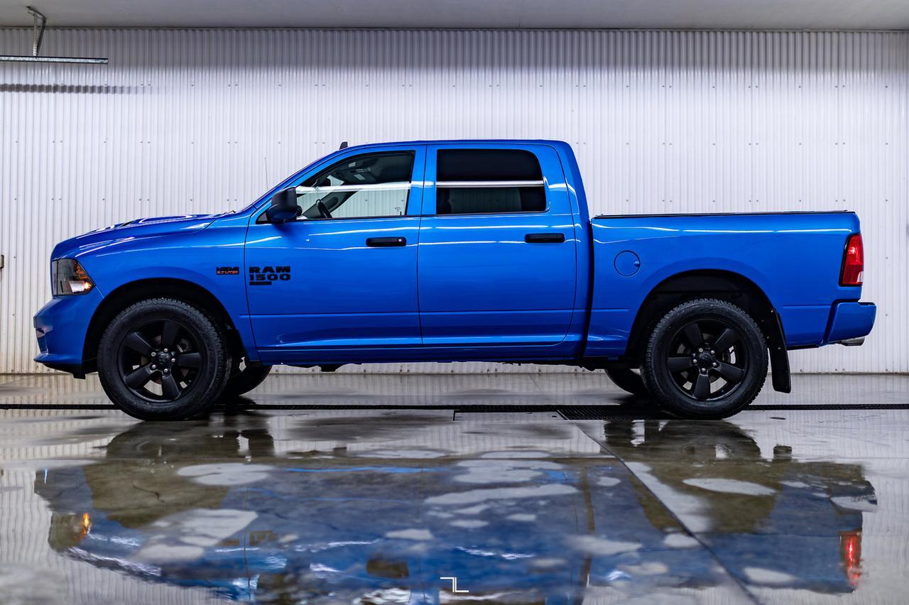 2021 Ram 1500 Classic 4x4 Crew Cab Express HEMI Leather BCam Red Deer AB